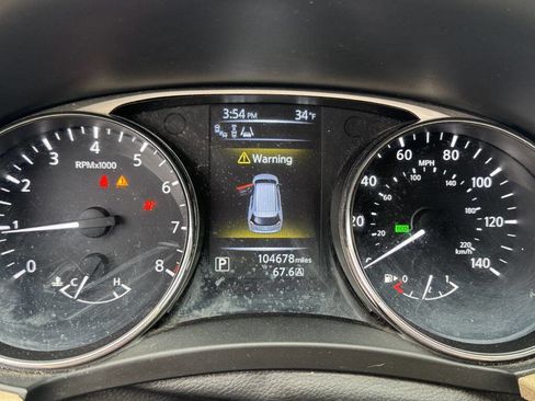 Used 2015 Nissan Rogue SL w/ SL Premium Package image 16