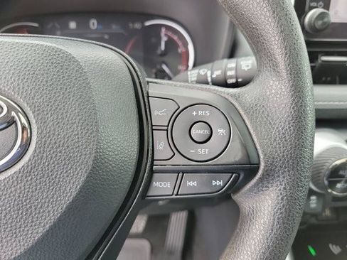 Used 2025 Toyota RAV4 XLE w/ Convenience Package FWD image 30