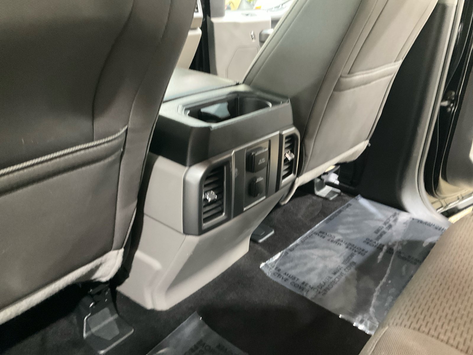 Used 2016 Ford F150 XLT w/ Equipment Group 302A Luxury AWD/4WD image 27
