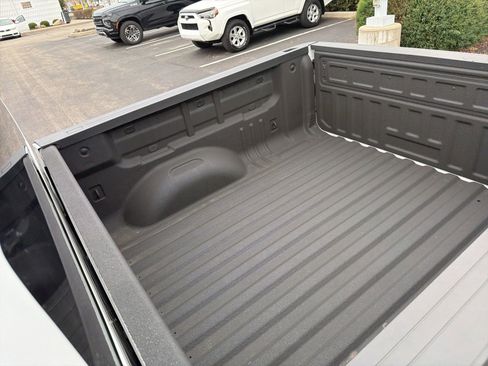 Used 2022 Chevrolet Colorado W/T w/ WT Convenience Package image 25