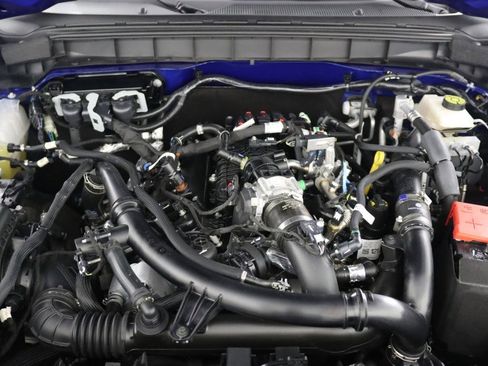 Used 2021 Ford Bronco First Edition AWD/4WD image 19