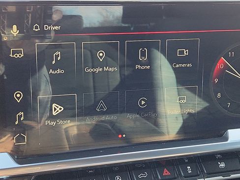 Used 2023 GMC Sierra 1500 Elevation image 24