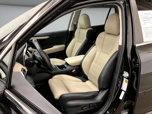 Used 2022 Subaru Outback Limited AWD/4WD image 21
