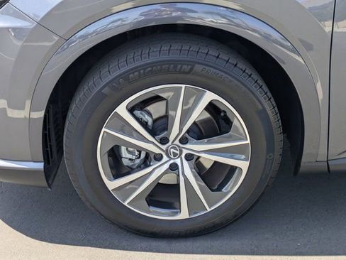 Used 2024 Lexus RX 350 FWD w/ Technology Package image 9