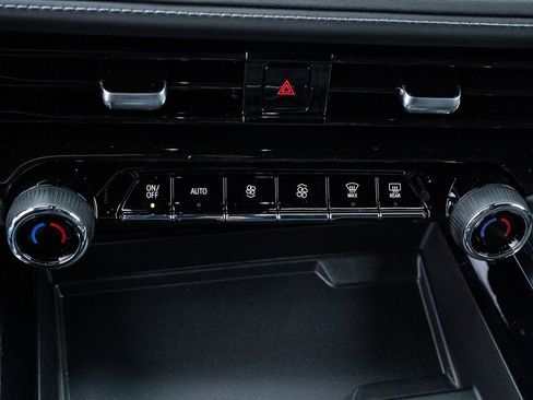 New 2026 Chevrolet Tahoe LS image 25