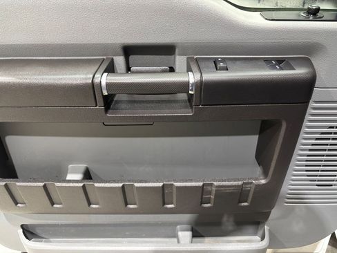 Used 2015 Ford F350 XL image 14