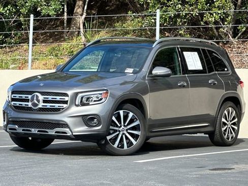 Used 2022 Mercedes-Benz GLB 250 GLB 250 image 1