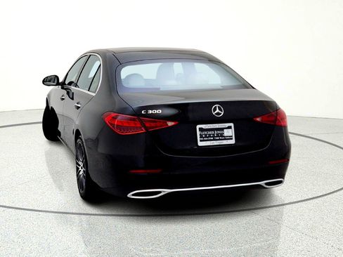 Used 2025 Mercedes-Benz C 300 Sedan image 6