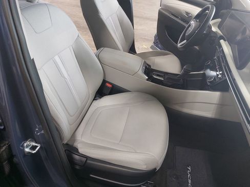 Used 2025 Hyundai Tucson SEL AWD/4WD image 10