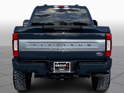 Used 2021 Ford F250 Platinum w/ FX4 Off-Road Package image 4