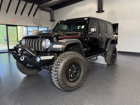 Used 2024 Jeep Wrangler Unlimited Rubicon image 29