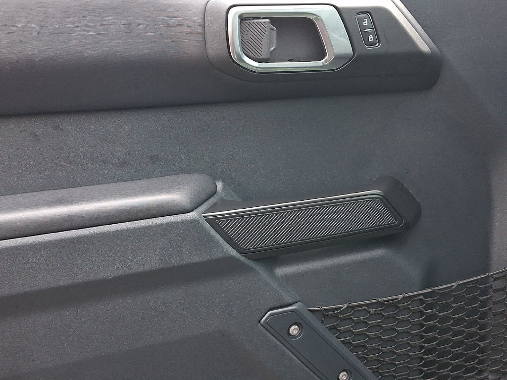 Used 2025 Ford Bronco Badlands AWD/4WD image 13