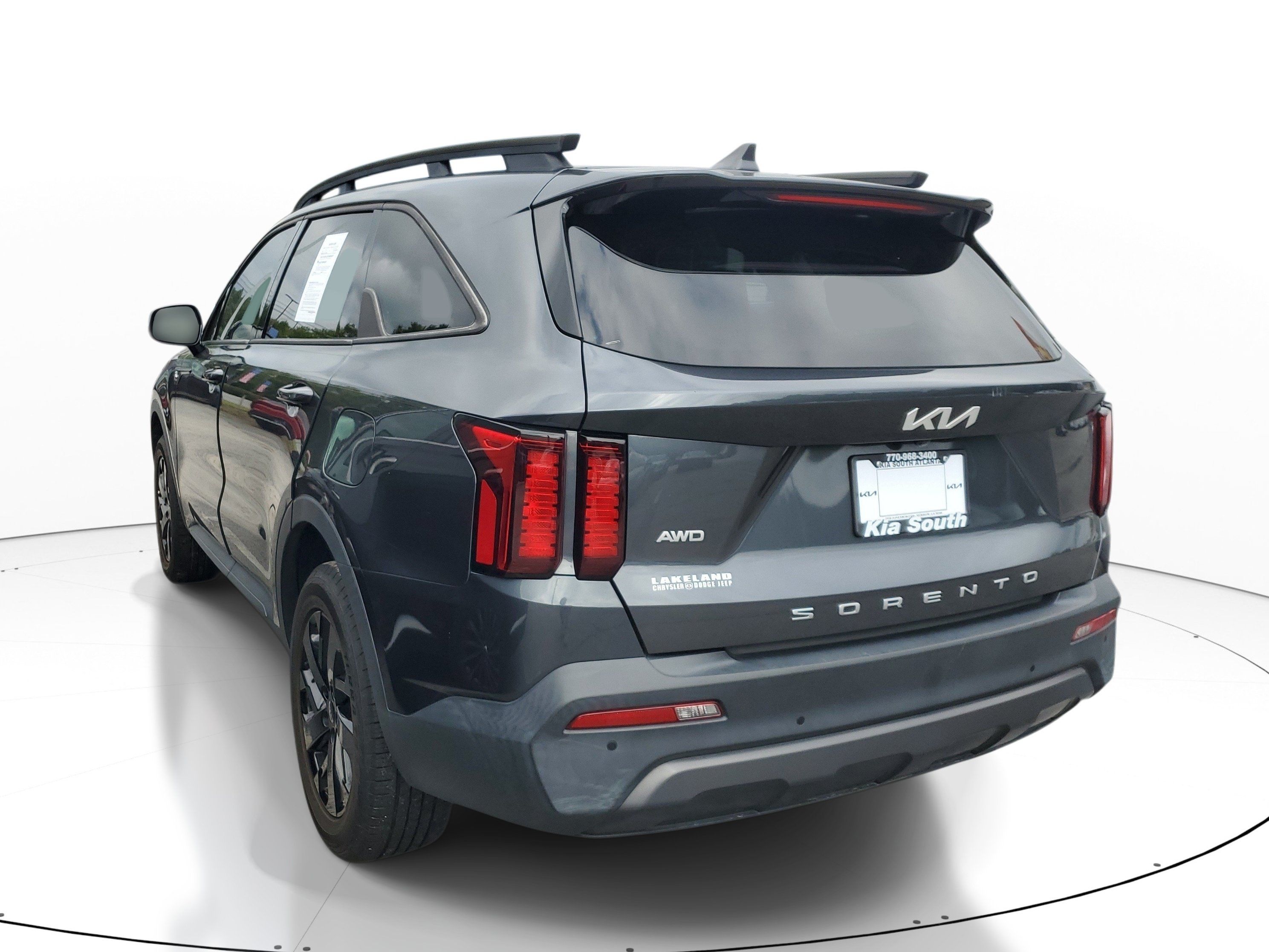 Used 2022 Kia Sorento S AWD/4WD image 4