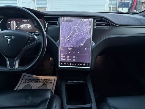 Used 2017 Tesla Model S 90D image 15