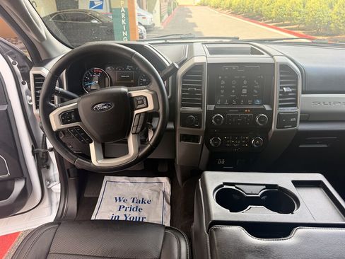 Used 2018 Ford F250 Lariat AWD/4WD image 18