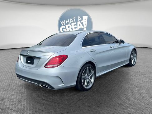 Used 2016 Mercedes-Benz C 300 4MATIC Sedan image 3