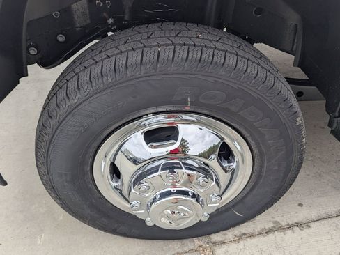 New 2026 RAM 3500 Tradesman image 25