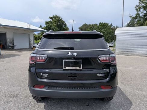 Used 2020 Jeep Compass Latitude AWD/4WD image 4