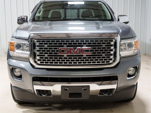 Used 2019 GMC Canyon Denali AWD/4WD image 11