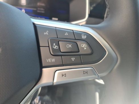 New 2026 Volkswagen Taos SE AWD/4WD image 17