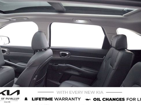 New 2026 Kia Sorento X-Line EX image 12