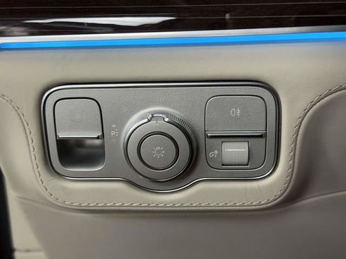 Certified 2023 Mercedes-Benz Maybach GLS 600 4MATIC image 29