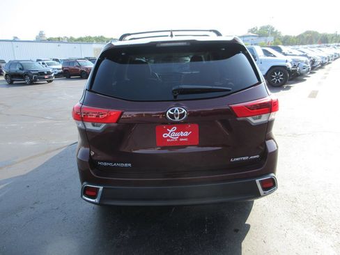 Used 2019 Toyota Highlander Limited AWD/4WD image 7