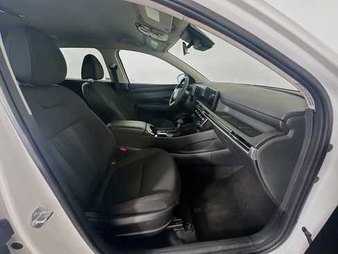 Used 2025 Hyundai Tucson SEL FWD image 30
