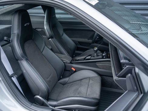 Certified 2023 Porsche 911 GT3 RWD image 45