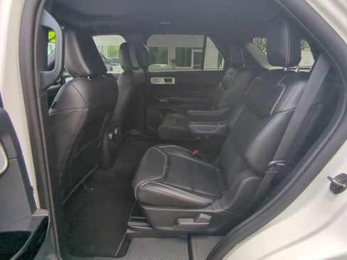 Used 2024 Ford Explorer ST w/ Equipment Group 401A AWD/4WD image 15