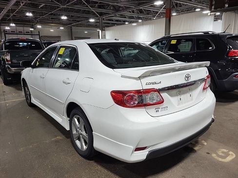 Used 2012 Toyota Corolla S image 3