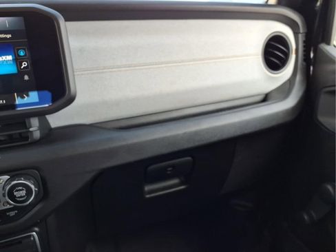 Used 2024 Jeep Gladiator Sport image 24