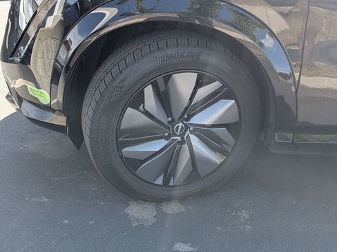 Used 2023 Nissan Ariya FWD image 2