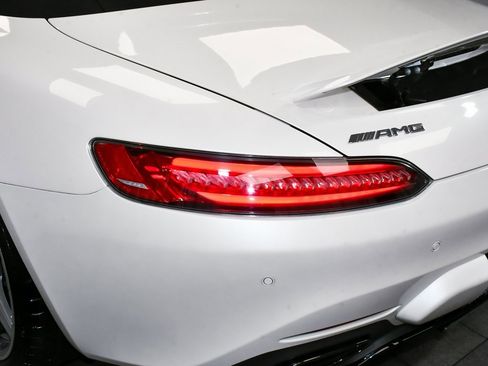 Used 2018 Mercedes-Benz AMG GT Roadster image 91