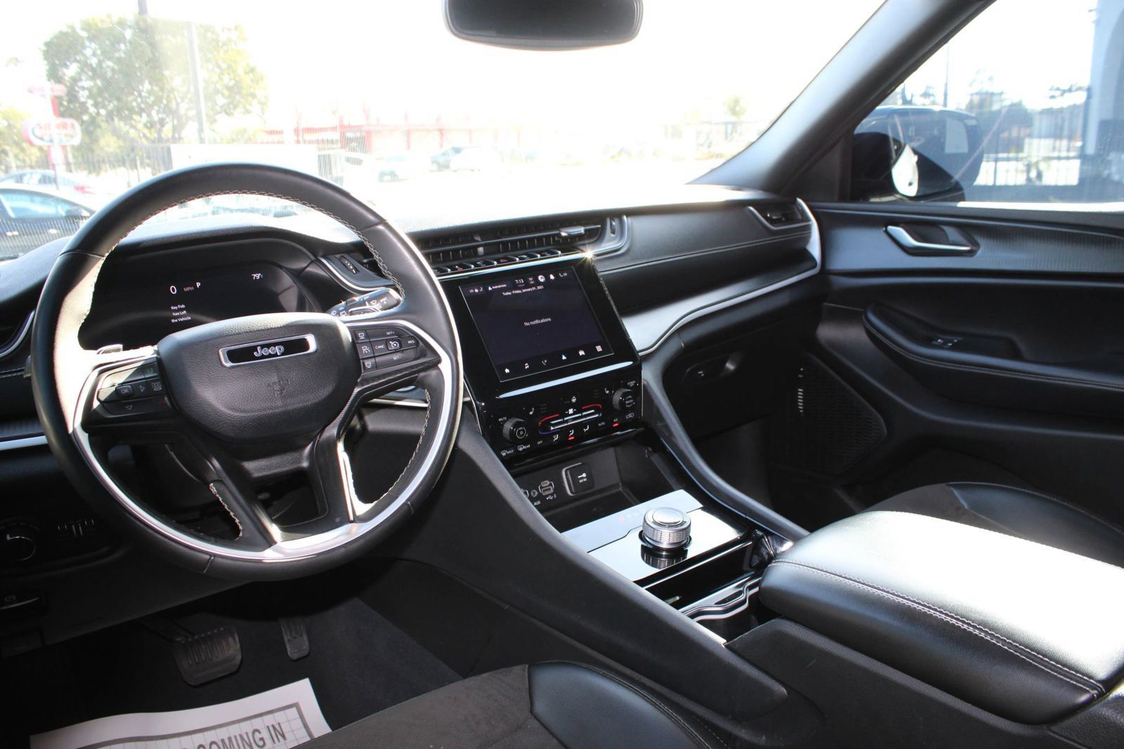 Used 2023 Jeep Grand Cherokee L Laredo RWD image 19