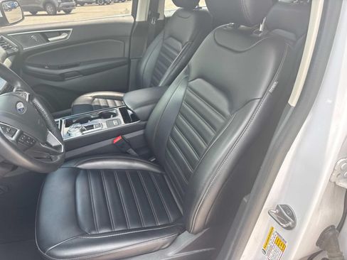 Used 2019 Ford Edge SEL w/ Equipment Group 201A AWD/4WD image 28