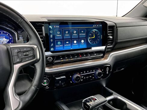 Used 2024 Chevrolet Silverado 1500 RST w/ Convenience Package II image 7