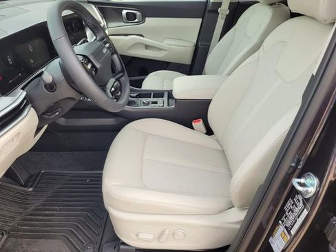 New 2026 Kia Sorento S w/ S Panoramic Sunroof Package image 8