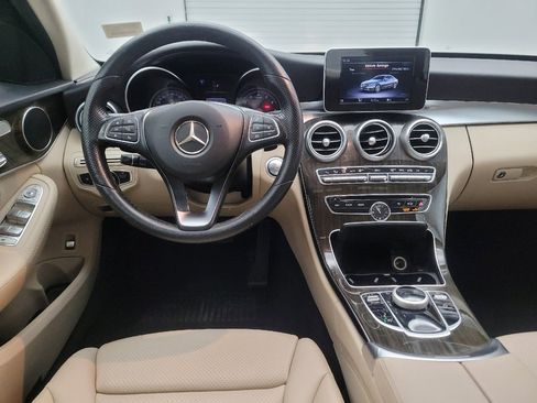 Used 2018 Mercedes-Benz C 300 4MATIC Sedan image 22