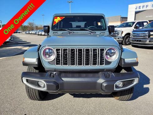 Used 2024 Jeep Wrangler Unlimited Sahara AWD/4WD image 2