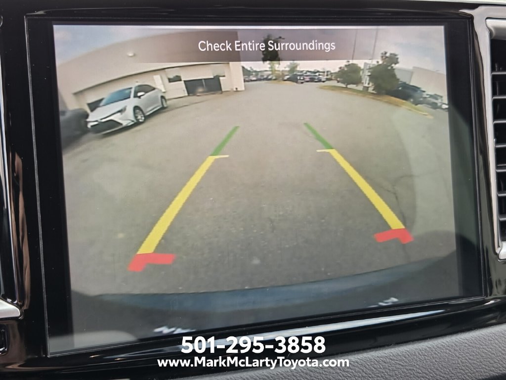 Used 2022 Chrysler Pacifica Touring-L FWD image 18