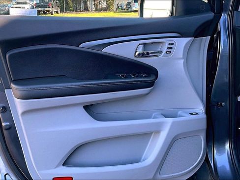 Used 2023 Honda Ridgeline RTL image 23