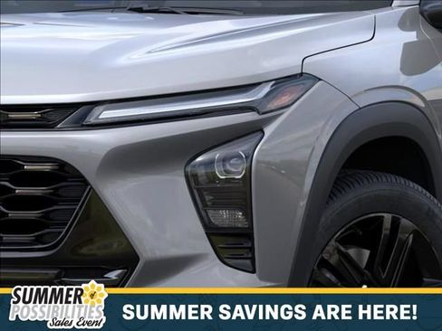 New 2026 Chevrolet Trax ACTIV w/ Sunroof Package FWD image 10