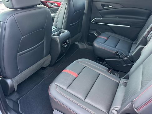 New 2026 Chevrolet Traverse RS AWD/4WD image 12