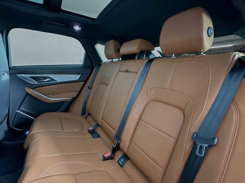 New 2026 Jaguar F-PACE R-Dynamic S image 14