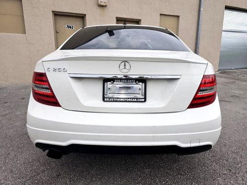 Used 2014 Mercedes-Benz C 250 Sport image 8
