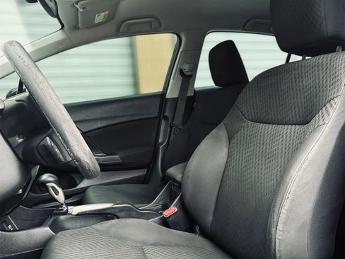 Used 2014 Honda Civic LX image 3