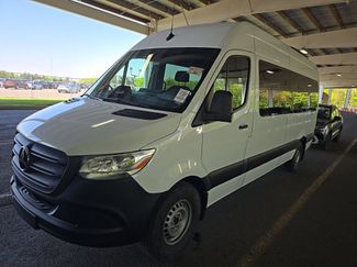 Used 2025 Mercedes-Benz Sprinter 2500 video 2