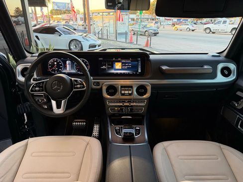 Used 2021 Mercedes-Benz G 550 image 18