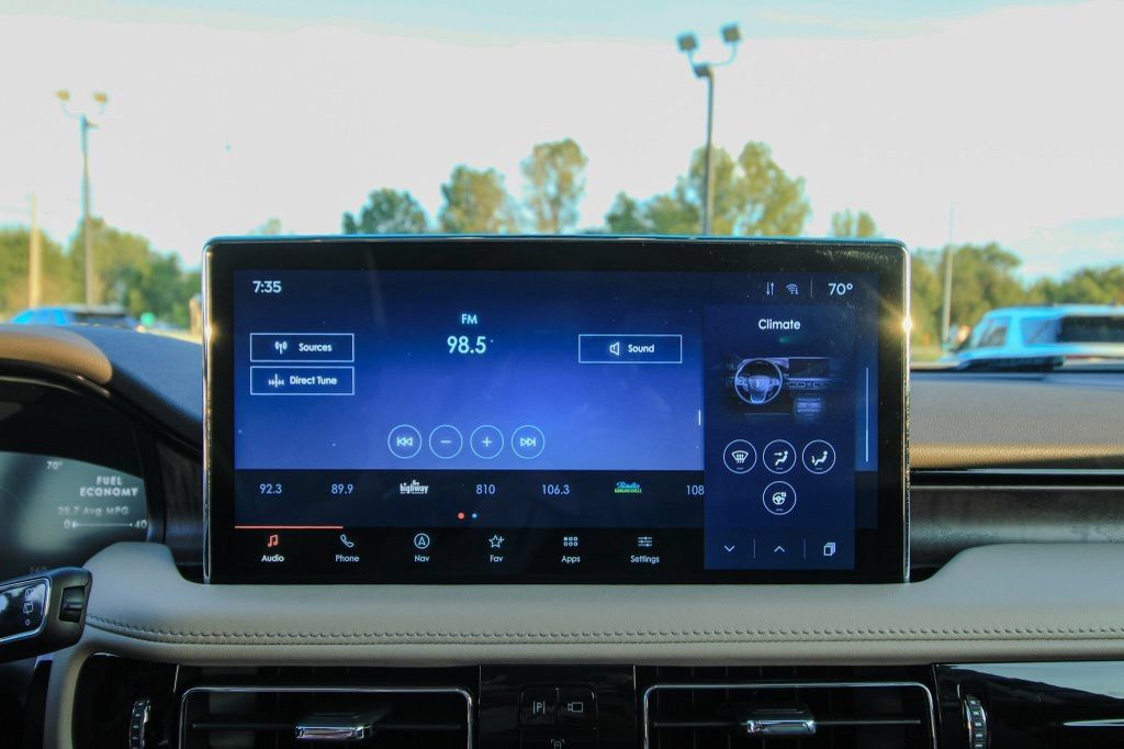 Used 2023 Lincoln Nautilus Reserve w/ Equipment Group 201A AWD/4WD image 25